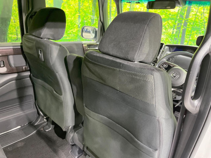 2018 Honda N-BOX CUSTOM DBA-JF3 (UW-6a1ba63c2f492)[28]