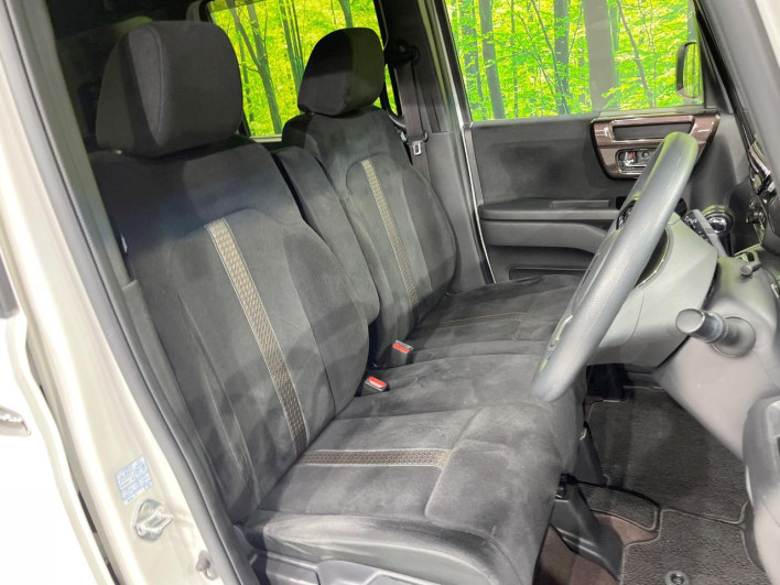 2018 Honda N-BOX CUSTOM DBA-JF3 (UW-6a1ba63c2f492)[26]