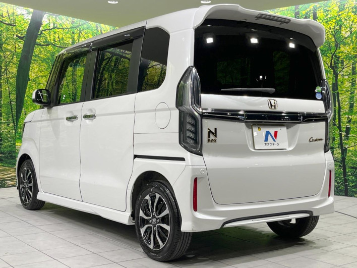 2018 Honda N-BOX CUSTOM DBA-JF3 (UW-6a1ba63c2f492)[12]