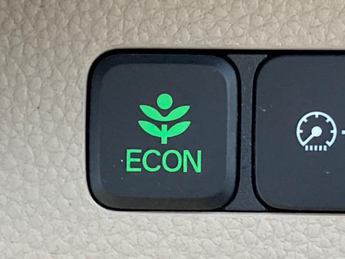 2019 Honda N-BOX DBA-JF3 (UW-6a1ba63c7d6a0)[13]
