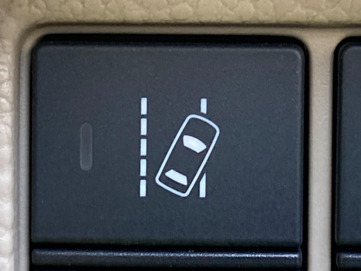 2019 Honda N-BOX DBA-JF3 (UW-6a1ba63c7d6a0)[7]
