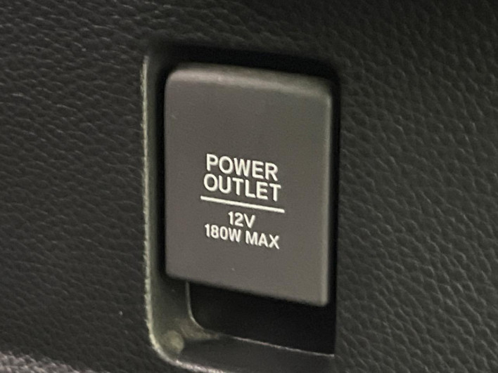 2019 Honda N-BOX CUSTOM DBA-JF3 (UW-6a1ba63dd5d91)[20]