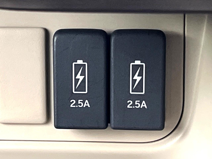 2019 Honda N-BOX DBA-JF3 (UW-6a1ba63e5ecfc)[25]