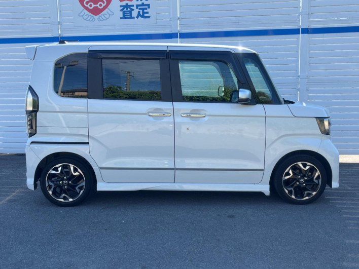 2019 Honda N-BOX CUSTOM DBA-JF3 (UW-6a1ba640b7865)[20]