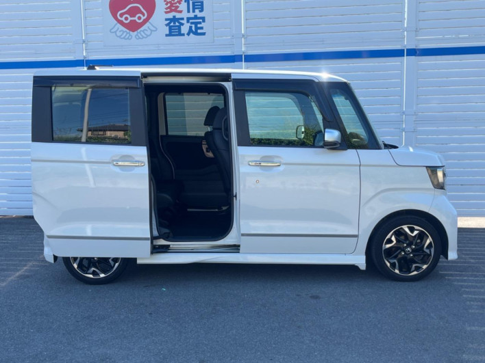 2019 Honda N-BOX CUSTOM DBA-JF3 (UW-6a1ba640b7865)[19]