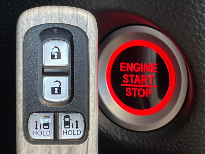 2022 Honda N-BOX CUSTOM 6BA-JF3 (UW-6a1ba641afaeb)[24]