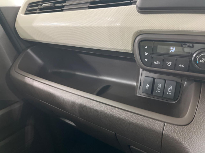 2021 Honda N-BOX 6BA-JF3 (UW-6a1ba6453b458)[28]