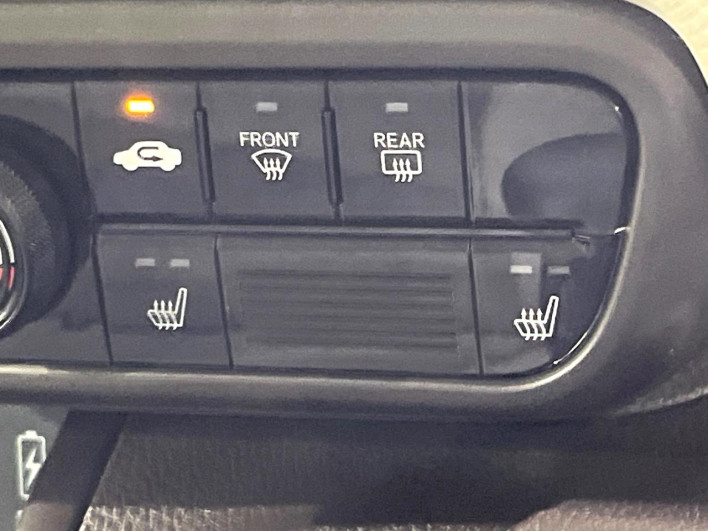 2021 Honda N-BOX 6BA-JF3 (UW-6a1ba64590099)[13]