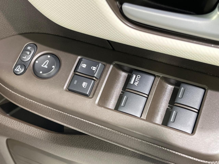 2023 Honda N-BOX 6BA-JF3 (UW-6a1ba648cca46)[27]