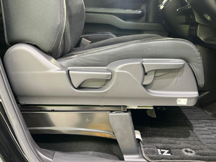 2023 Honda N-BOX CUSTOM 6BA-JF3 (UW-6a1ba648da358)[7]