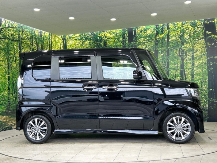 2023 Honda N-BOX CUSTOM 6BA-JF3 (UW-6a1ba64aa6243)[10]