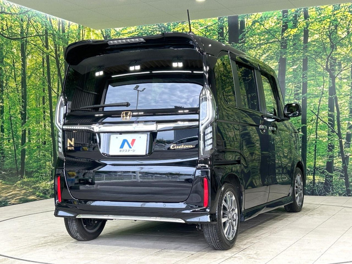 2023 Honda N-BOX CUSTOM 6BA-JF3 (UW-6a1ba64aa6243)[9]