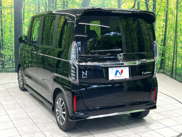 2023 Honda N-BOX CUSTOM 6BA-JF3 (UW-6a1ba64ae1307)[8]