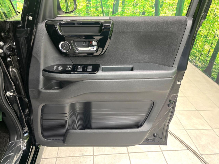 2023 Honda N-BOX CUSTOM 6BA-JF3 (UW-6a1ba64ae1307)[29]