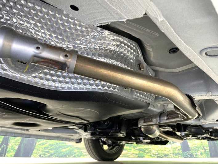 2026 Honda N-BOX CUSTOM 6BA-JF5 (UW-6a1ba652b725f)[28]