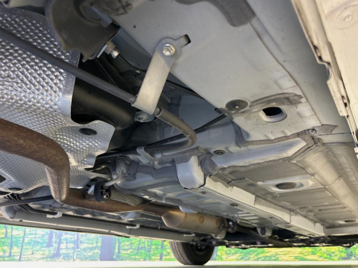 2020 Toyota Yaris 5BA-KSP210 (UW-6a1ba66aca756)[24]
