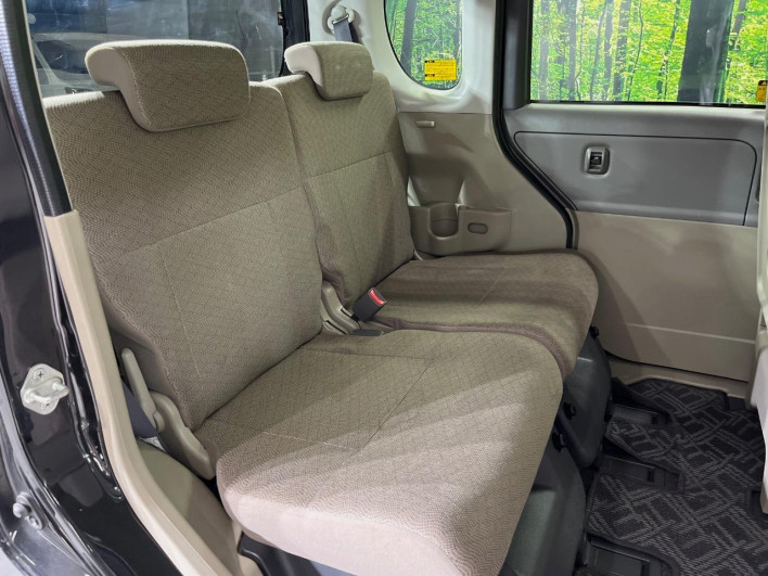 2011 Daihatsu Tanto DBA-L375S (UW-6a1ba66d3654f)[8]