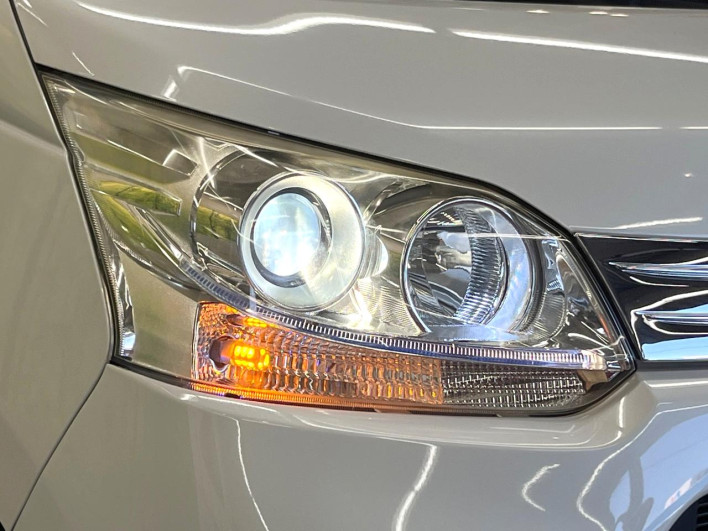 2011 Daihatsu Move DBA-LA100S (UW-6a1ba66ebe2ce)[29]