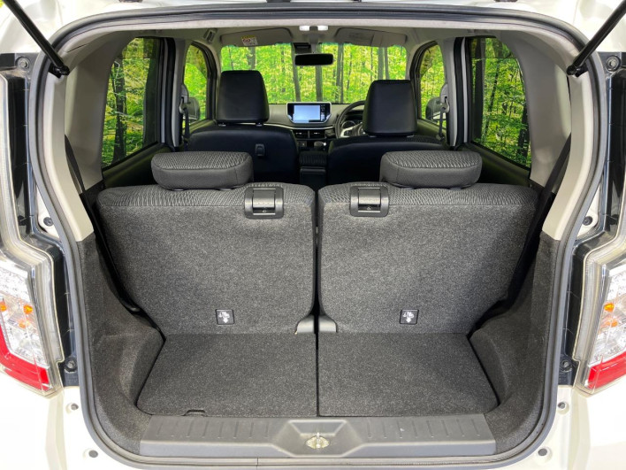 2016 Daihatsu Move DBA-LA160S (UW-6a1ba671265cb)[12]