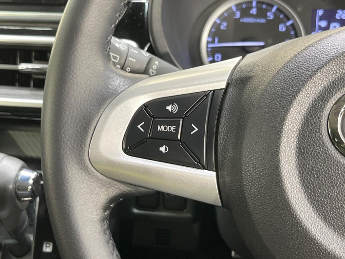 2018 Daihatsu Cast DBA-LA250S (UW-6a1ba67356fe6)[22]