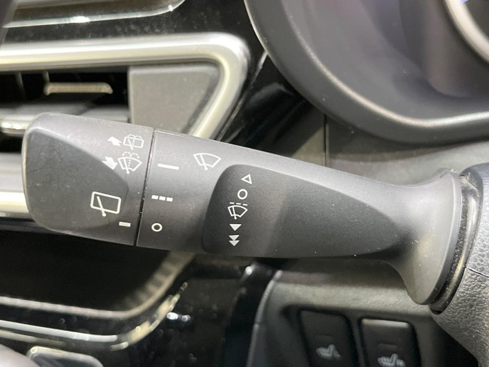 2018 Daihatsu Cast DBA-LA250S (UW-6a1ba67356fe6)[20]
