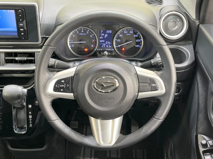 2018 Daihatsu Cast DBA-LA250S (UW-6a1ba67356fe6)[24]