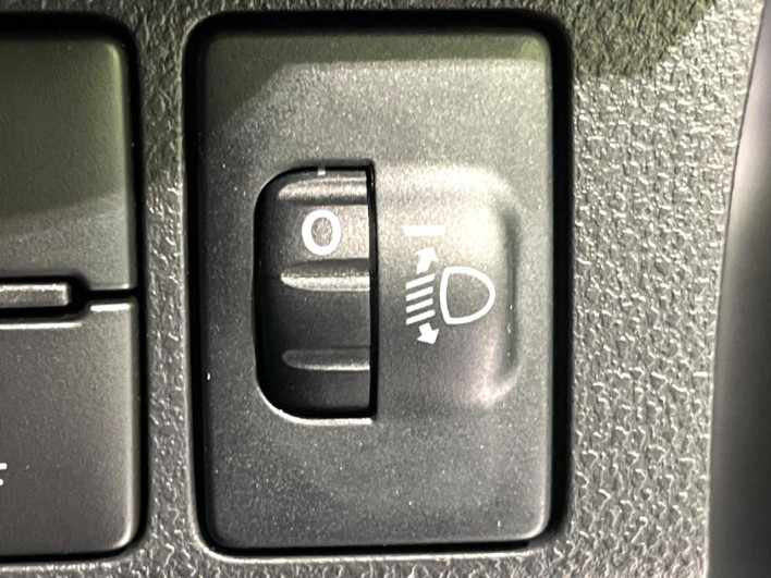 2019 Daihatsu Cast DBA-LA260S (UW-6a1ba67436503)[23]