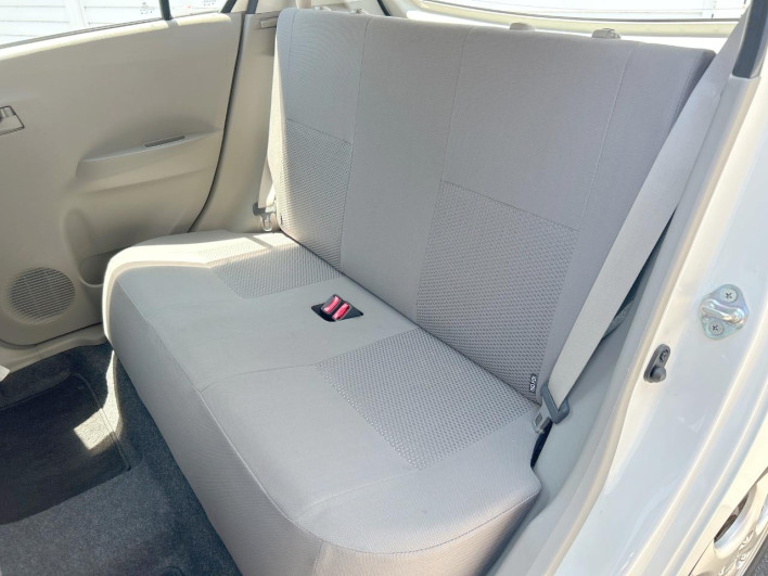 2016 Daihatsu Mirai Ease DBA-LA300S (UW-6a1ba674b6856)[13]