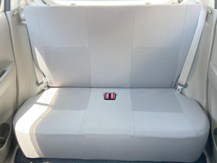 2016 Daihatsu Mirai Ease DBA-LA300S (UW-6a1ba674b6856)[19]
