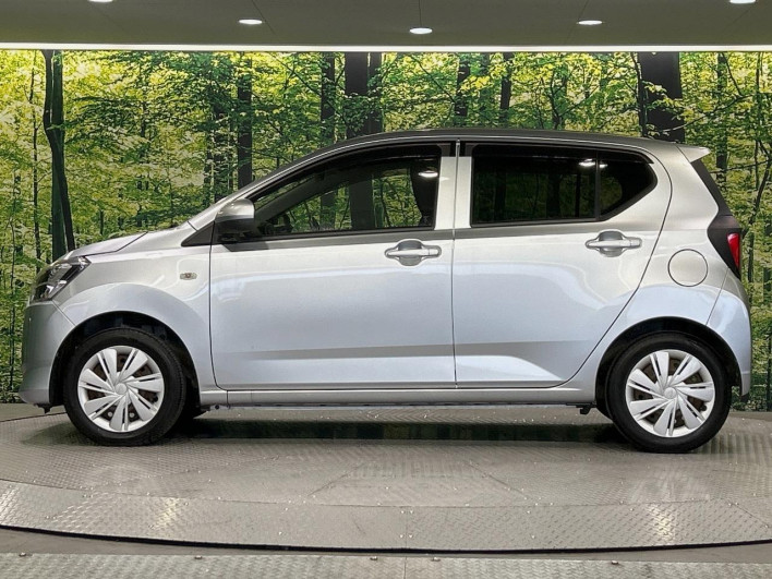 2017 Daihatsu Mirai Ease DBA-LA350S (UW-6a1ba67550696)[19]
