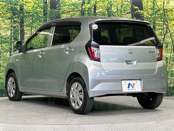 2017 Daihatsu Mirai Ease DBA-LA350S (UW-6a1ba67550696)[18]