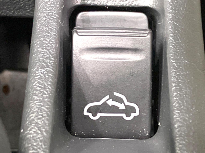 2022 Daihatsu Copen 3BA-LA400K (UW-6a1ba679f36b5)[18]
