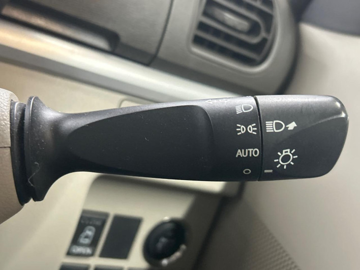 2015 Daihatsu Tanto DBA-LA600S (UW-6a1ba67e42c06)[4]