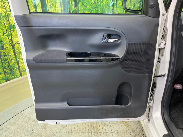 2016 Daihatsu Tanto DBA-LA600S (UW-6a1ba6804616b)[17]