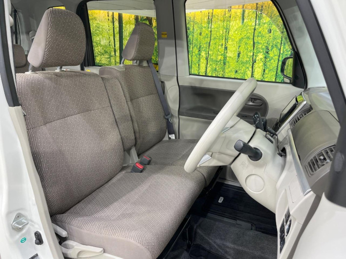 2017 Daihatsu Tanto DBA-LA600S (UW-6a1ba6815ae38)[28]