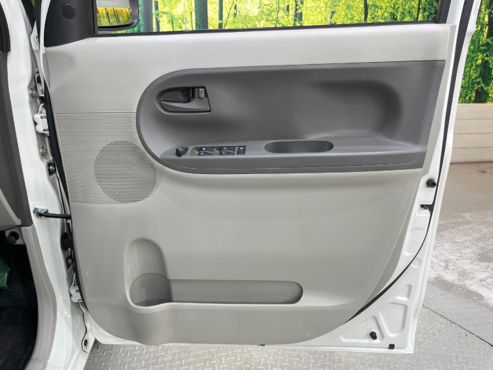 2017 Daihatsu Tanto DBA-LA600S (UW-6a1ba6815ae38)[11]