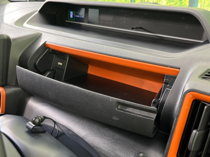 2022 Daihatsu Tanto 5BA-LA650S (UW-6a1ba6851f641)[15]
