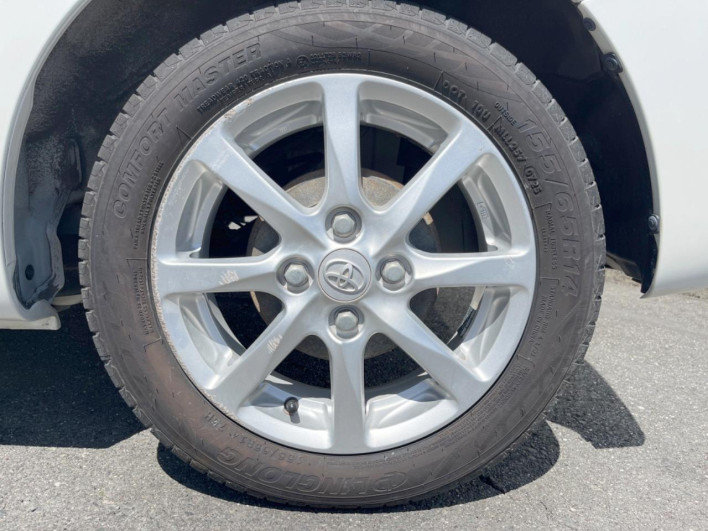 2016 Toyota Pixis Mega DBA-LA700A (UW-6a1ba689ed37e)[5]