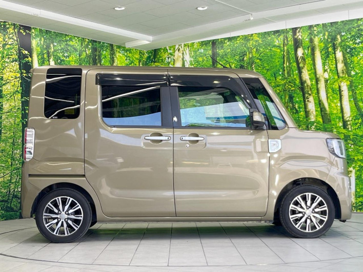 2017 Daihatsu Wake DBA-LA700S (UW-6a1ba68b41637)[10]