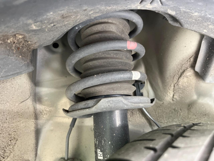 2017 Daihatsu Wake DBA-LA700S (UW-6a1ba68b41637)[17]