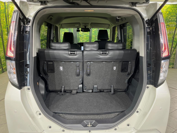 2021 Toyota Roomy 5BA-M900A (UW-6a1ba69b4b64a)[10]