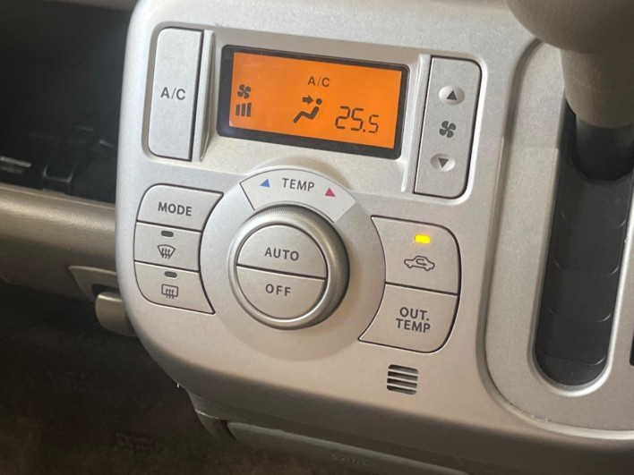 2006 Suzuki MR Wagon DBA-MF22S (UW-6a1ba6af0e007)[29]