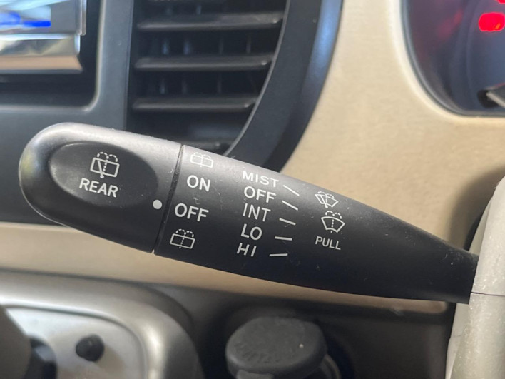 2006 Suzuki MR Wagon DBA-MF22S (UW-6a1ba6af0e007)[24]