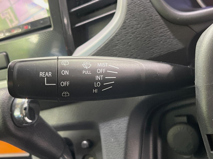 2012 Suzuki Wagon R Stingray DBA-MH34S (UW-6a1ba6b3d85cc)[26]