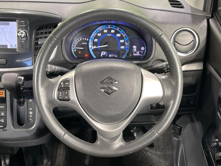 2015 Suzuki Wagon R Stingray DAA-MH44S (UW-6a1ba6b4f09d1)[16]