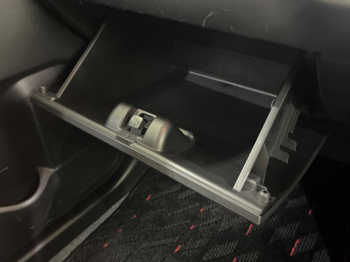2018 Suzuki Wagon R Stingray DAA-MH55S (UW-6a1ba6b793298)[10]