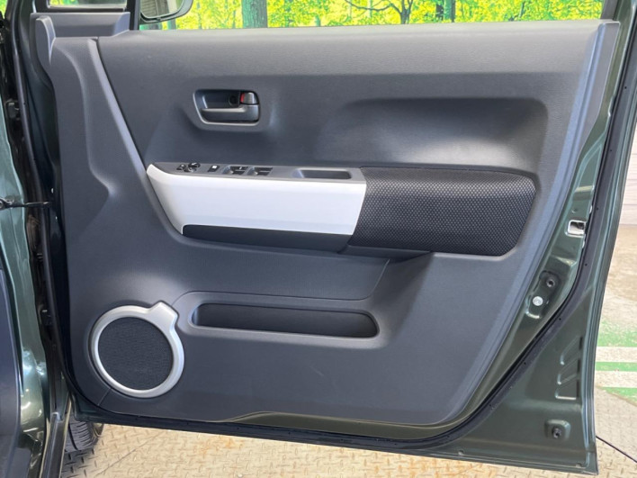 2014 Mazda Flair Crossover DBA-MS31S (UW-6a1ba6dc11456)[18]