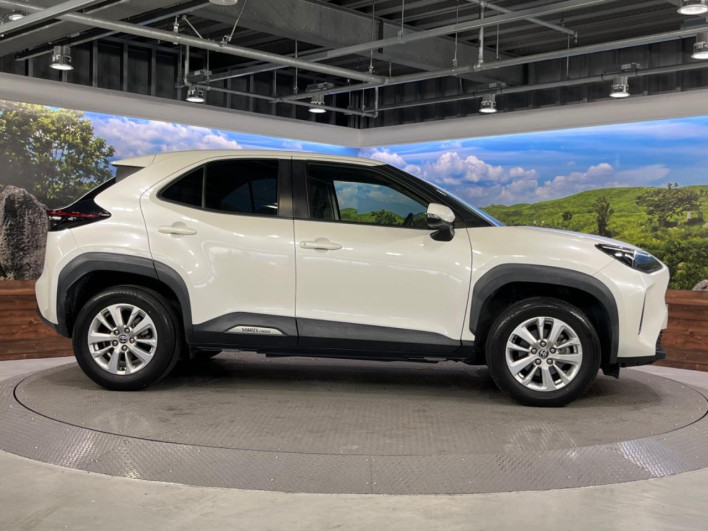2021 Toyota Yaris Cross 6AA-MXPJ10 (UW-6a1ba6efdc1d9)[19]