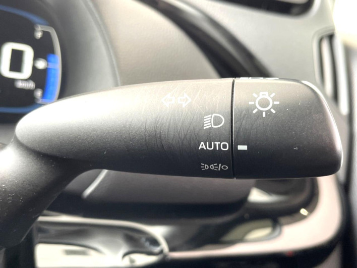 2021 Toyota Aqua 6AA-MXPK11 (UW-6a1ba6f458aeb)[24]