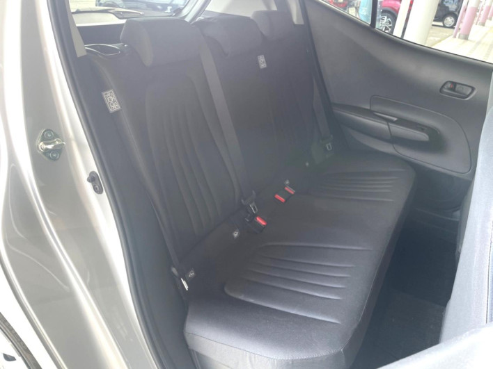 2021 Toyota Aqua 6AA-MXPK11 (UW-6a1ba6f458aeb)[27]